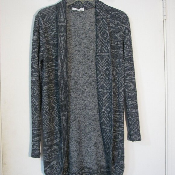 * Aeropostale Long Cardigan XS Gray Black Tribal Print Lightweight Stretch - Picture 1 of 4